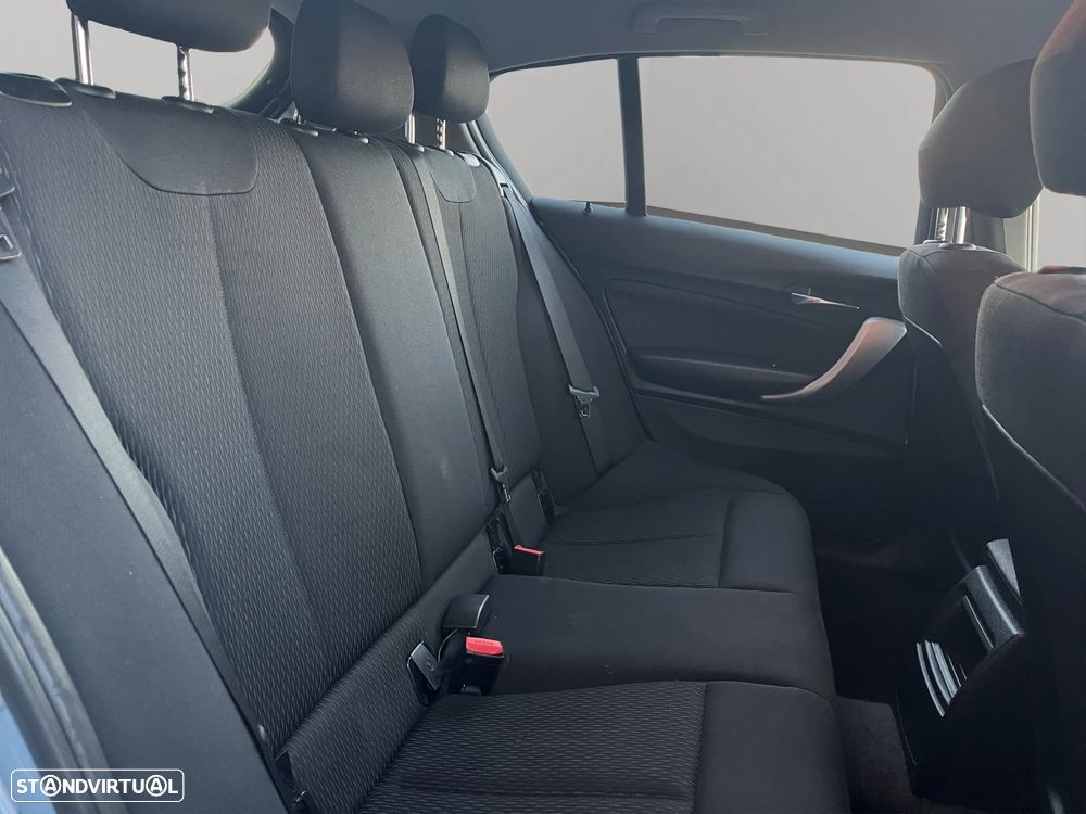 BMW 116 i Aut. Urban Line - 16
