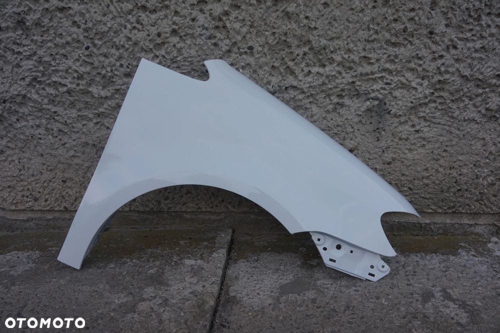 BŁOTNIK PRAWY TOURAN LIFT 07/10r LB9A - 4