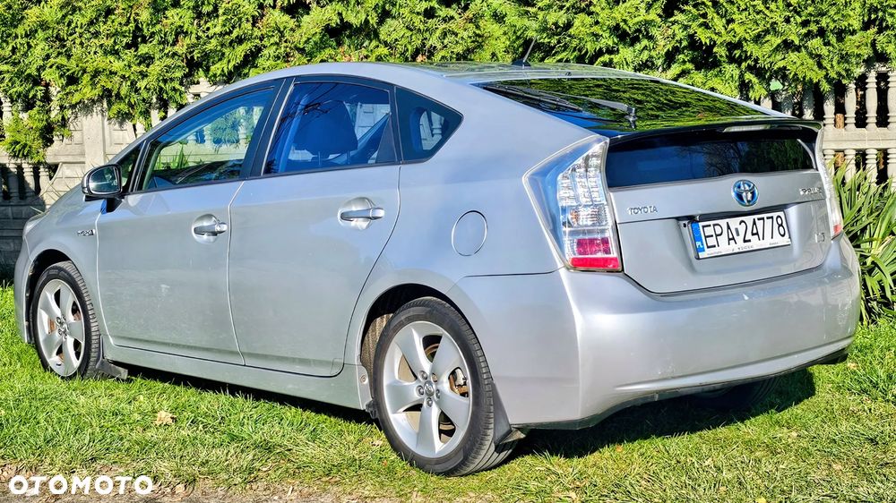 Toyota Prius 1.8 Hybrid Active - 12