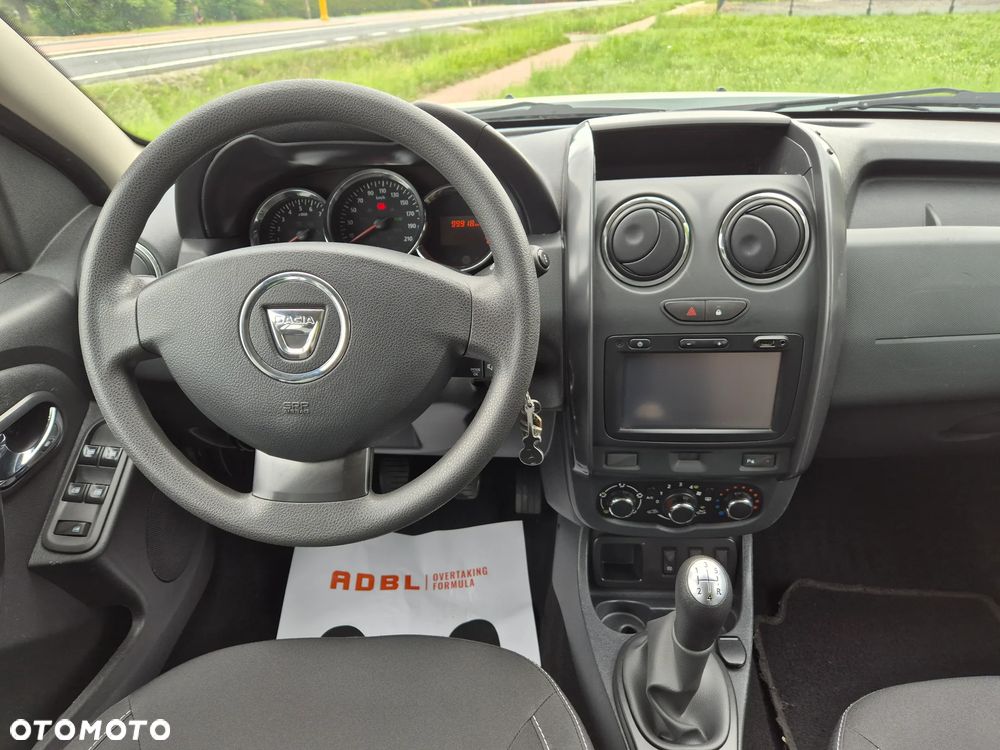 Dacia Duster SCe 115 4x2 Laureate - 24