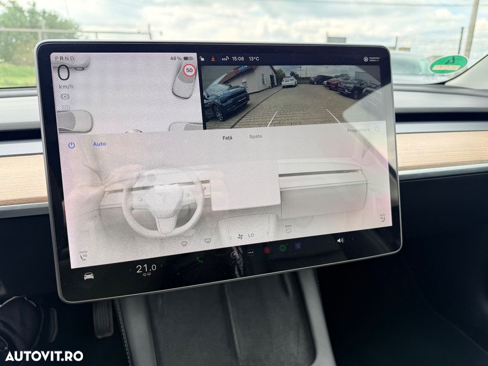Tesla Model 3 - 11
