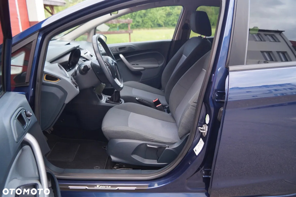 Ford Fiesta 1.25 Ambiente EU5 - 17