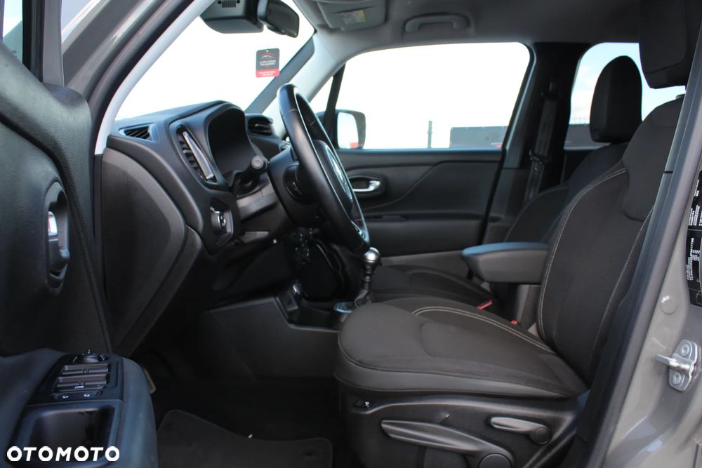 Jeep Renegade 1.0 T-GDI Night Eagle - 26