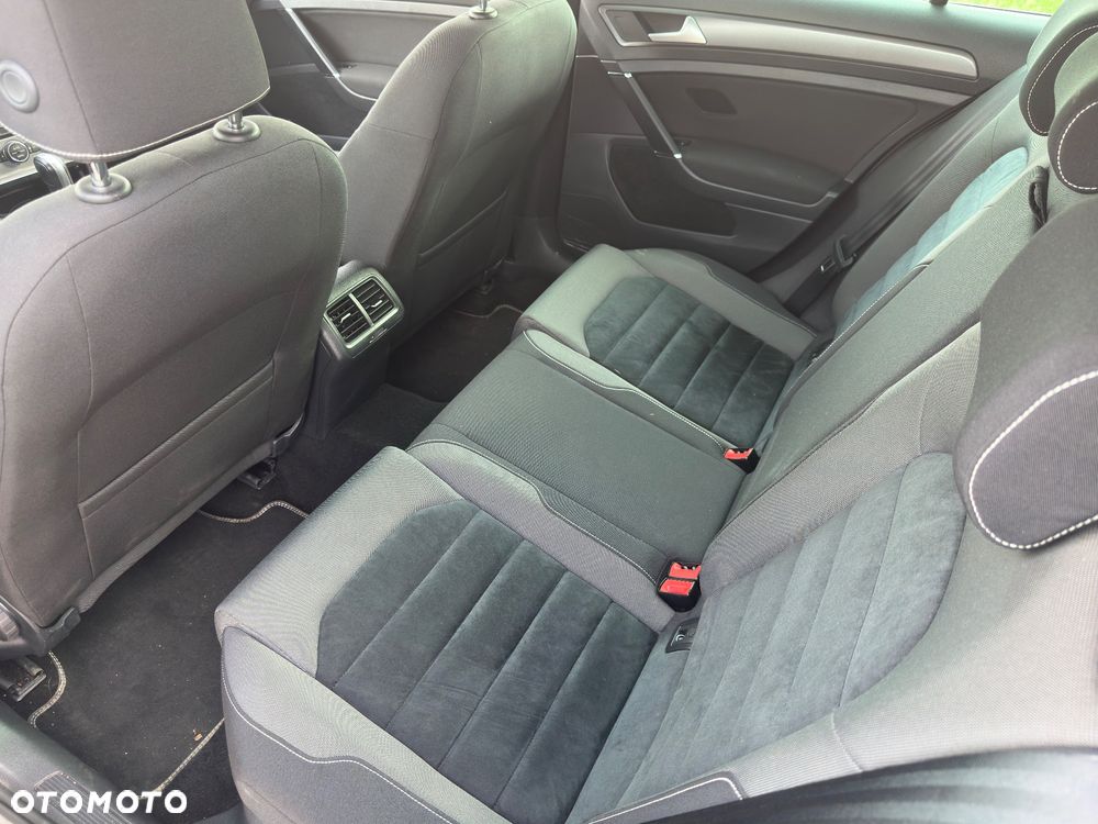 Volkswagen Golf 1.4 TSI BlueMotion Technology DSG Lounge - 10