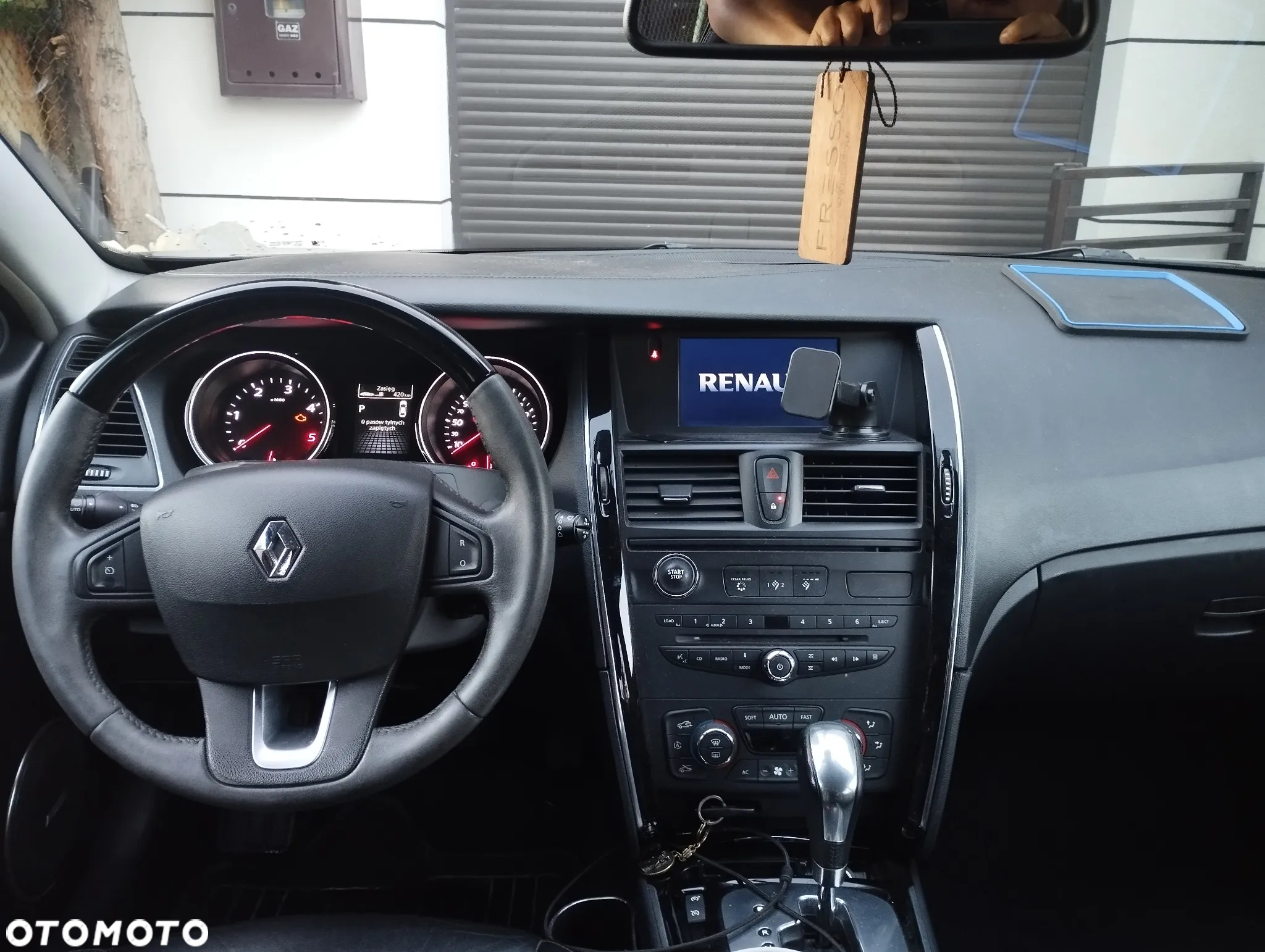 Renault Latitude 2.0 dCi Initiale - 28