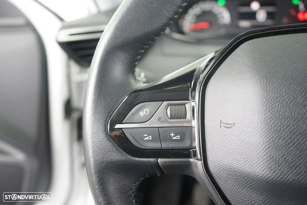 Peugeot 2008 1.2 PureTech Active - 22