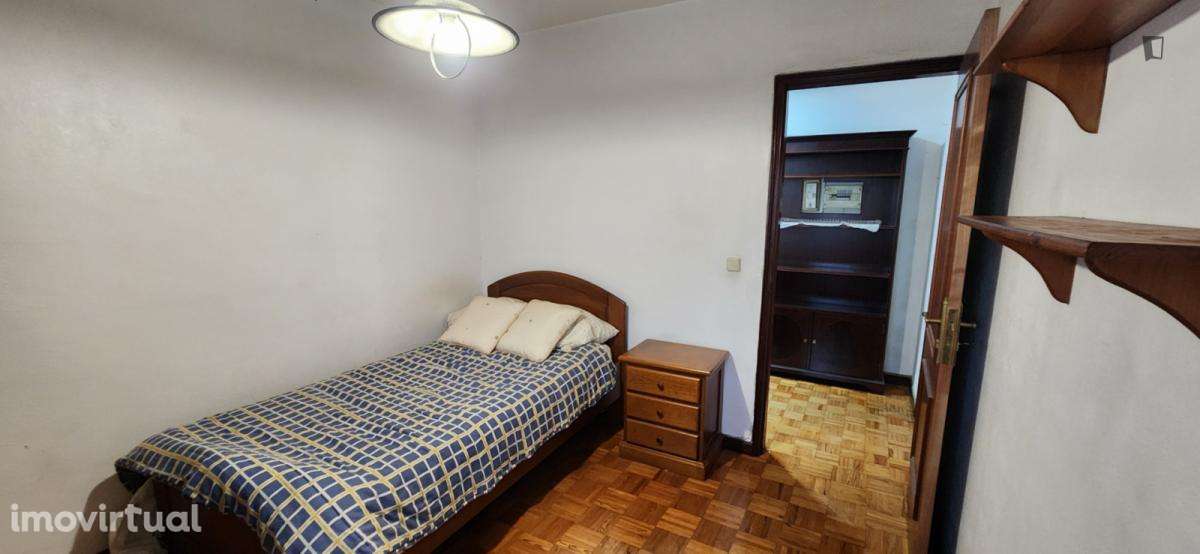 Quarto - localizado em Alvalade Lisbon - Grande imagem: 3/21