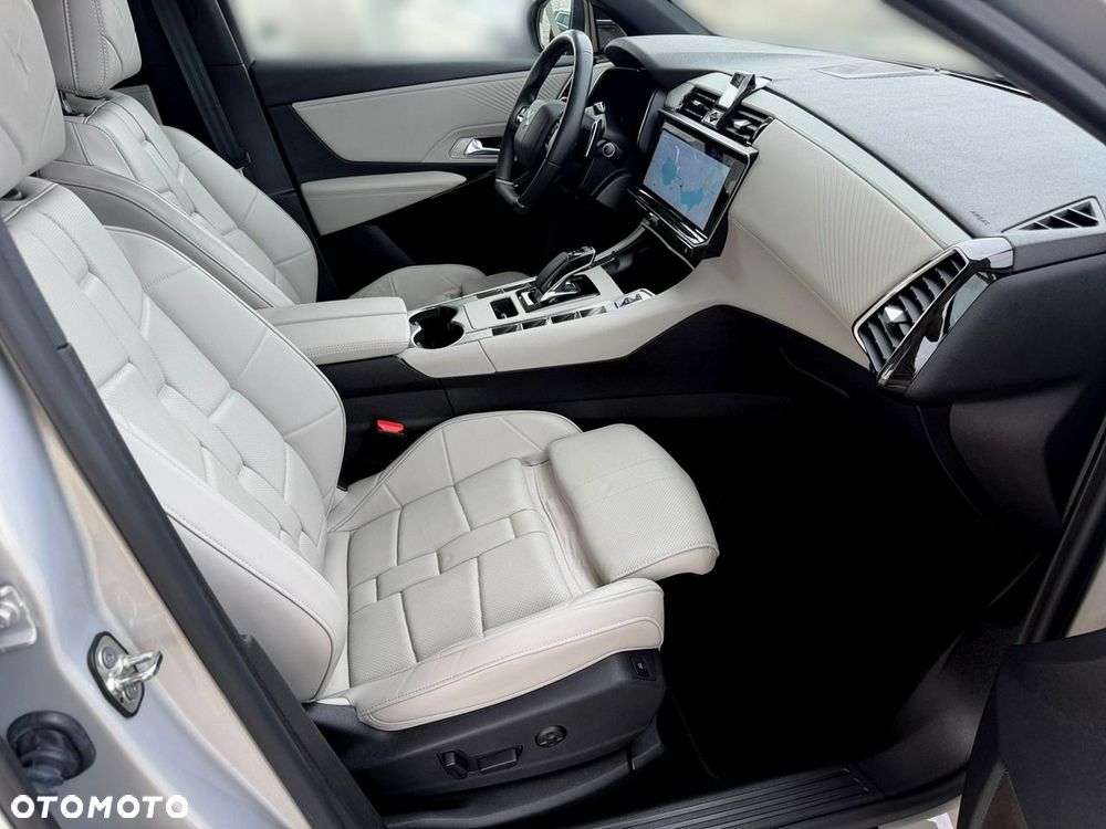 DS Automobiles DS 7 Crossback - 25