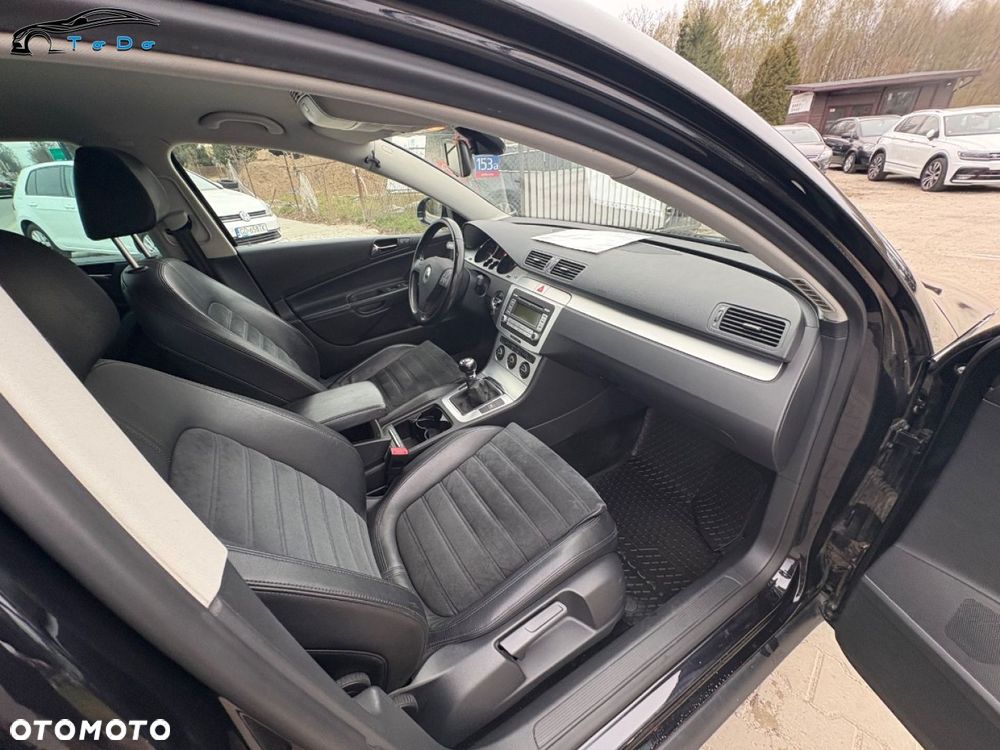 Volkswagen Passat Variant 2.0 TDI DPF 4Mot Comfortline - 26