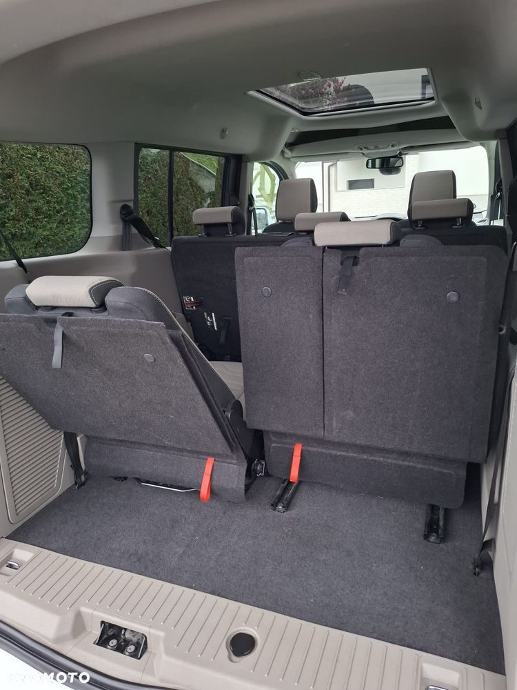 Ford Tourneo Connect Gr 1.5 TDCi Titanium - 12