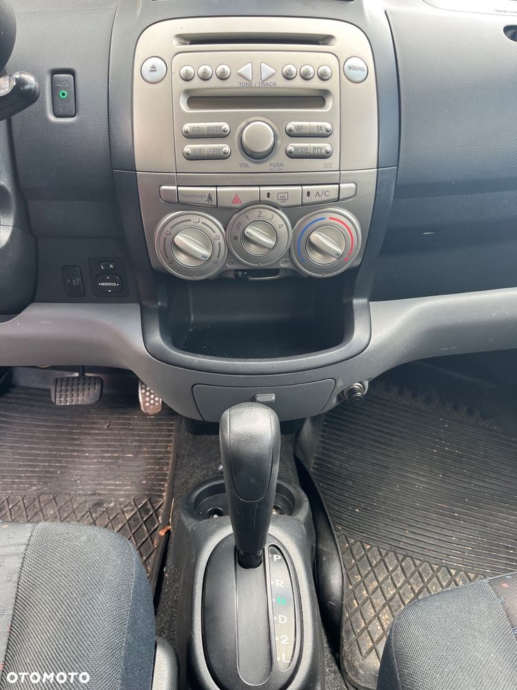 Daihatsu Sirion 1.3 Automatik - 10