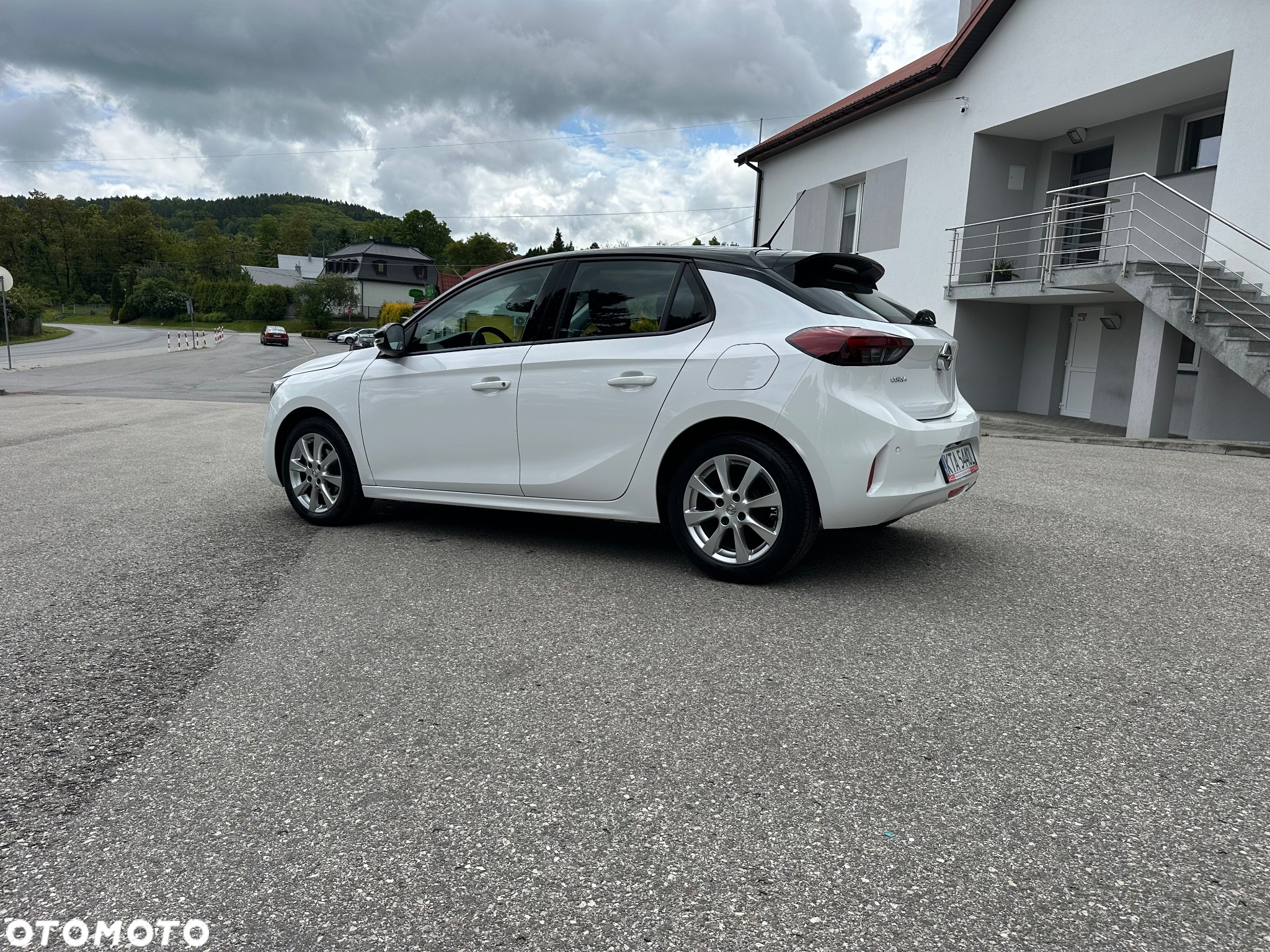 Opel Corsa 1.2 Business S&S - 4