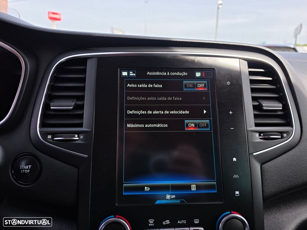 Renault Mégane 1.5 Blue dCi Bose Edition - 31