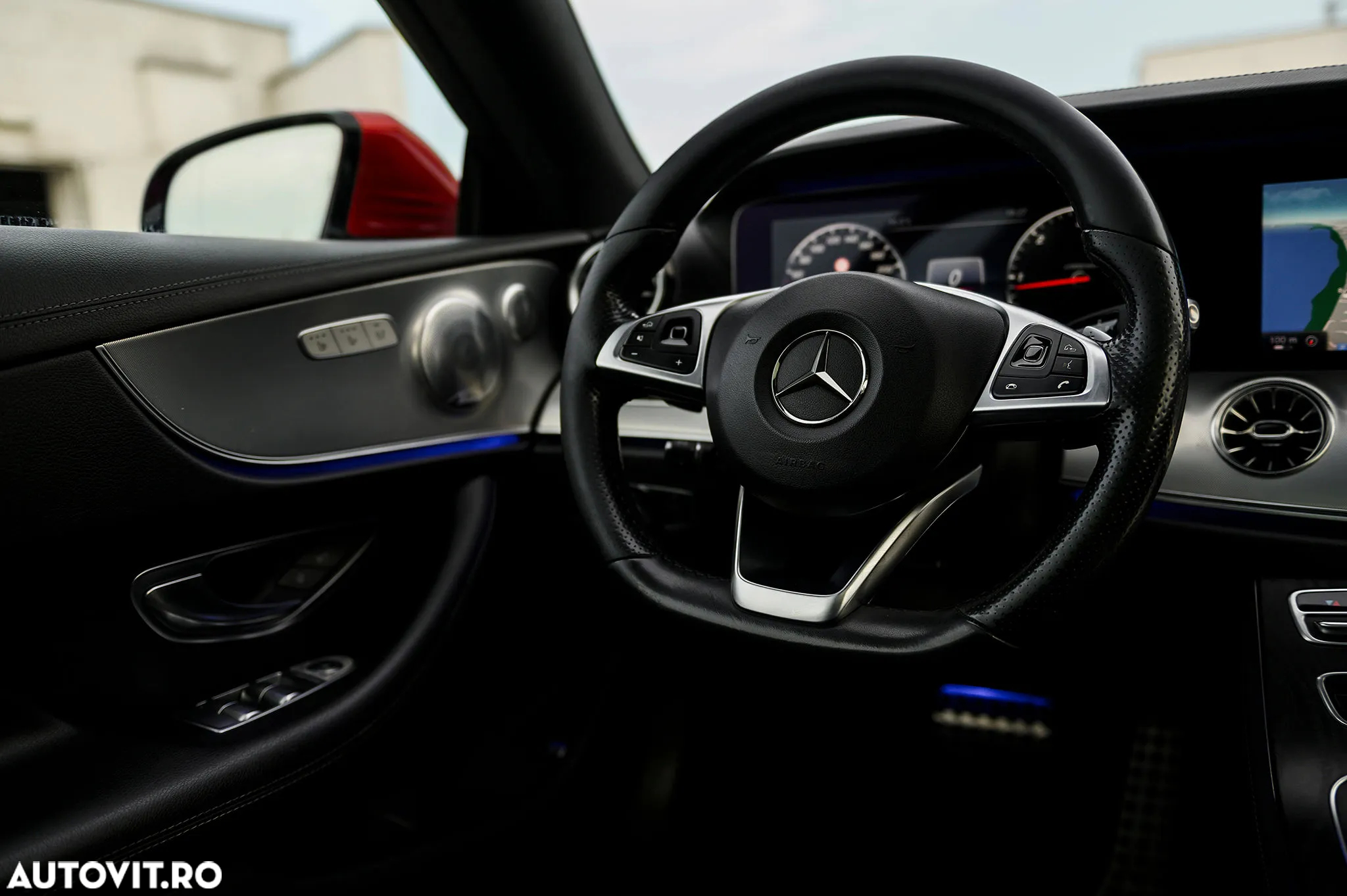 Mercedes-Benz E 220 d Coupe 9G-TRONIC AMG Line - 27