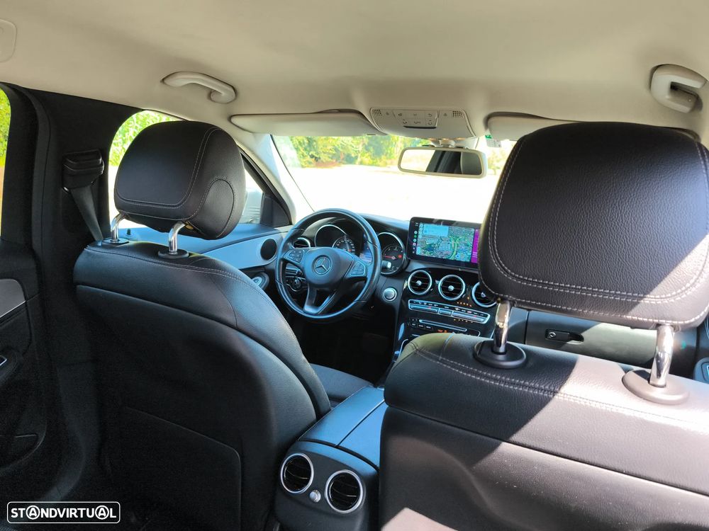 Mercedes-Benz C 220 d BE Edition AMG Line Aut. — fotografia 23