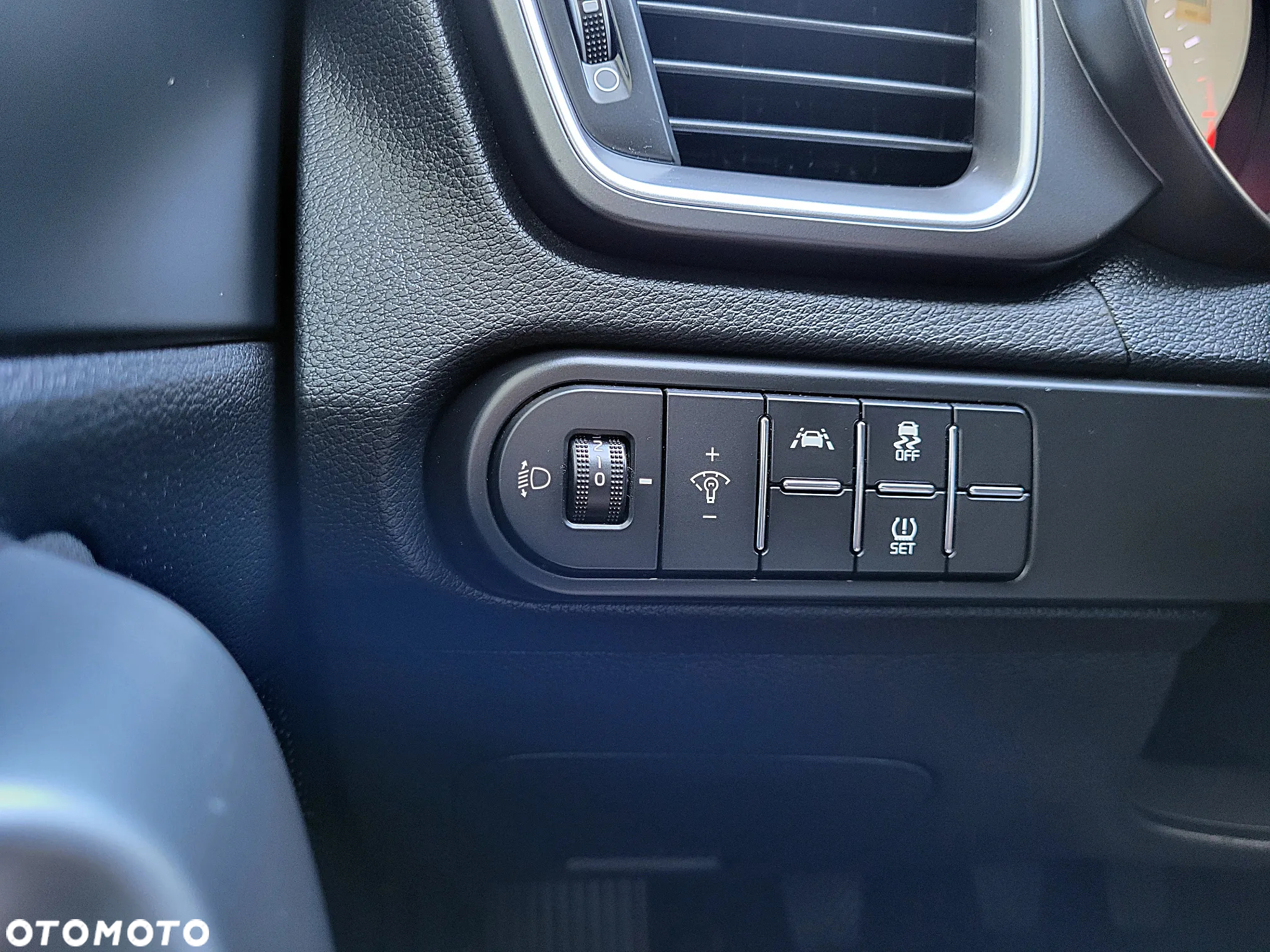 Kia XCeed 1.0 T-GDI L Business Line - 18