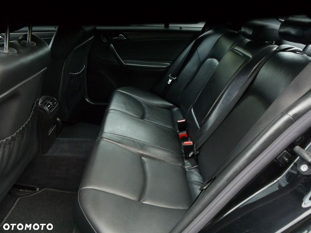 Mercedes-Benz Klasa C 200 Kompressor Avantgarde Sport Edition - 32