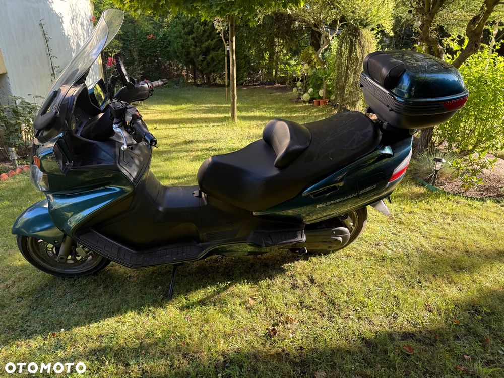 Suzuki Burgman - 6