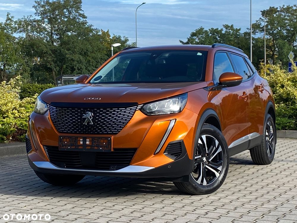 Peugeot 2008 1.5 BlueHDi Allure S&S - 23