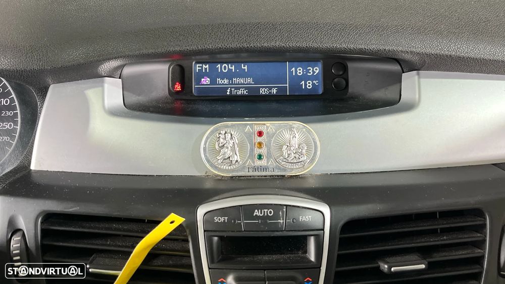 Renault Laguna 2.0 dCi Dynamique S - 16