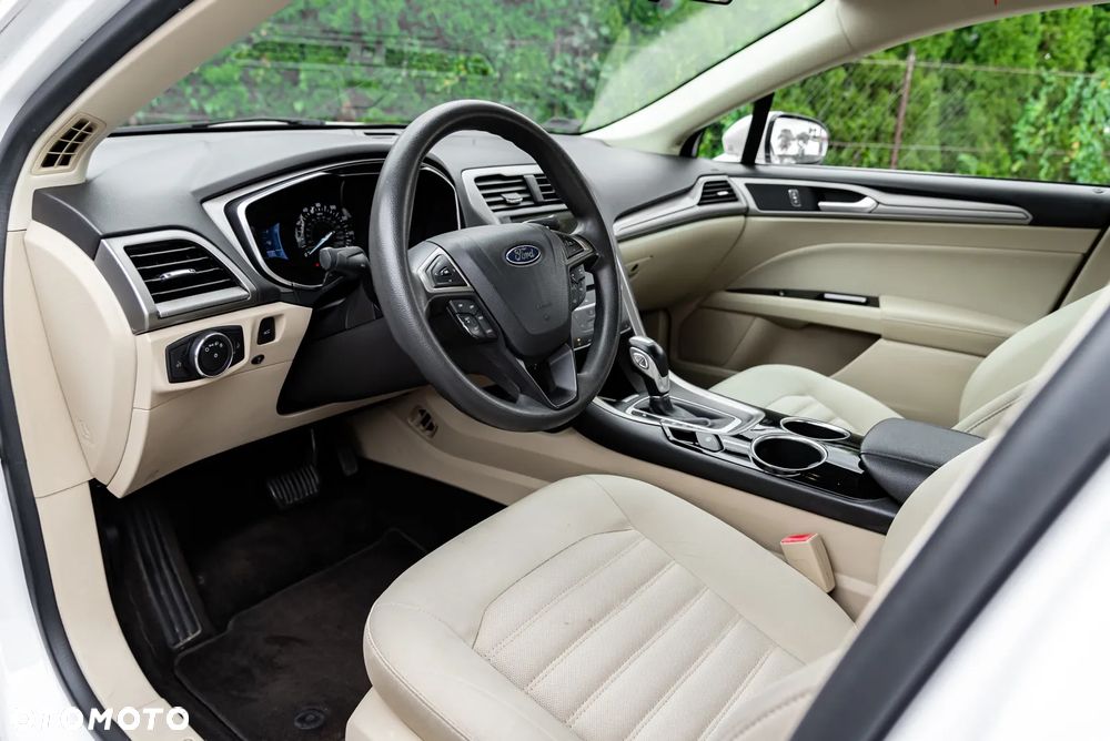 Ford Mondeo - 24
