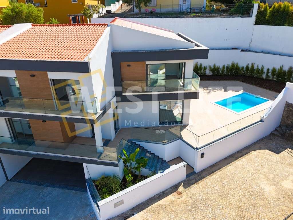 Moradia T5 NOVA com piscina - Acabamentos de excelência - Junto ás ... - Grande imagem: 5/54