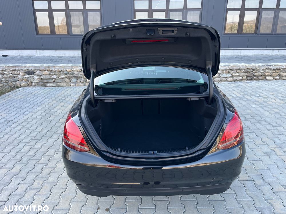 Mercedes-Benz C 180 d 9G-TRONIC Exclusive - 17