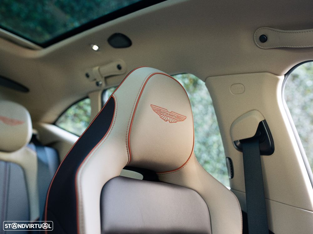 Aston Martin DBX 707 - 24