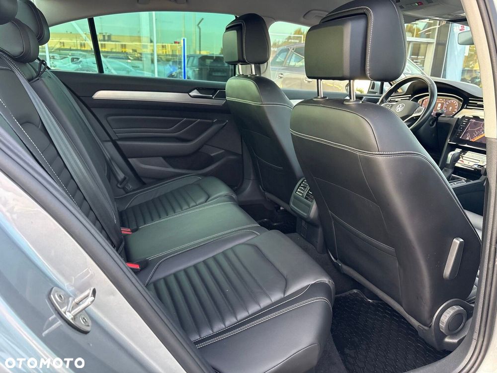 Volkswagen Passat 1.5 TSI EVO Elegance DSG - 15