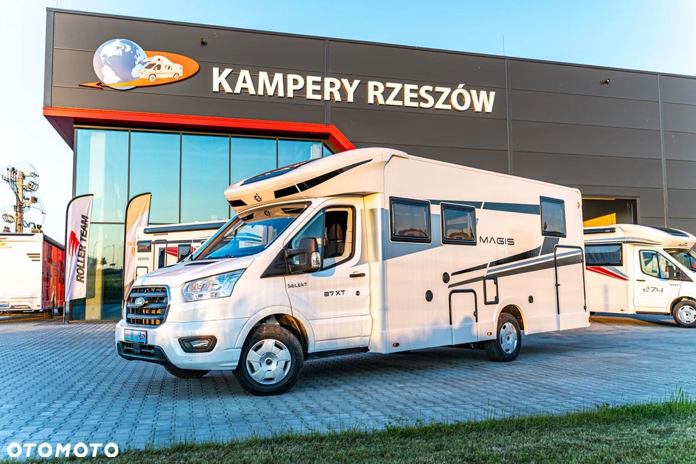 CI MAGIS 87XT  Ekskluzywny, zimowy kamper OD RĘKI  KAMPERY RZESZÓW - 3