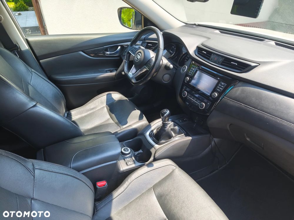 Nissan X-Trail 2.0 dCi Tekna 4WD - 19