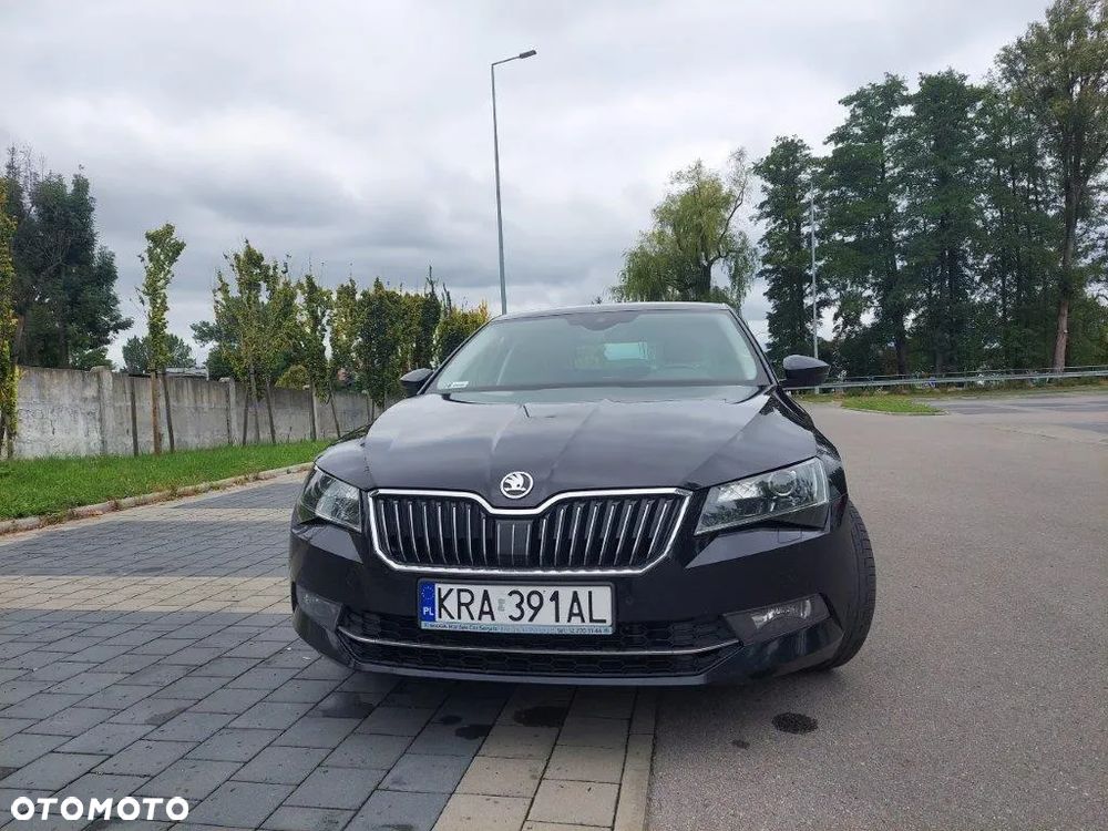 Skoda Superb 2.0 TDI 4x4 Style DSG - 27