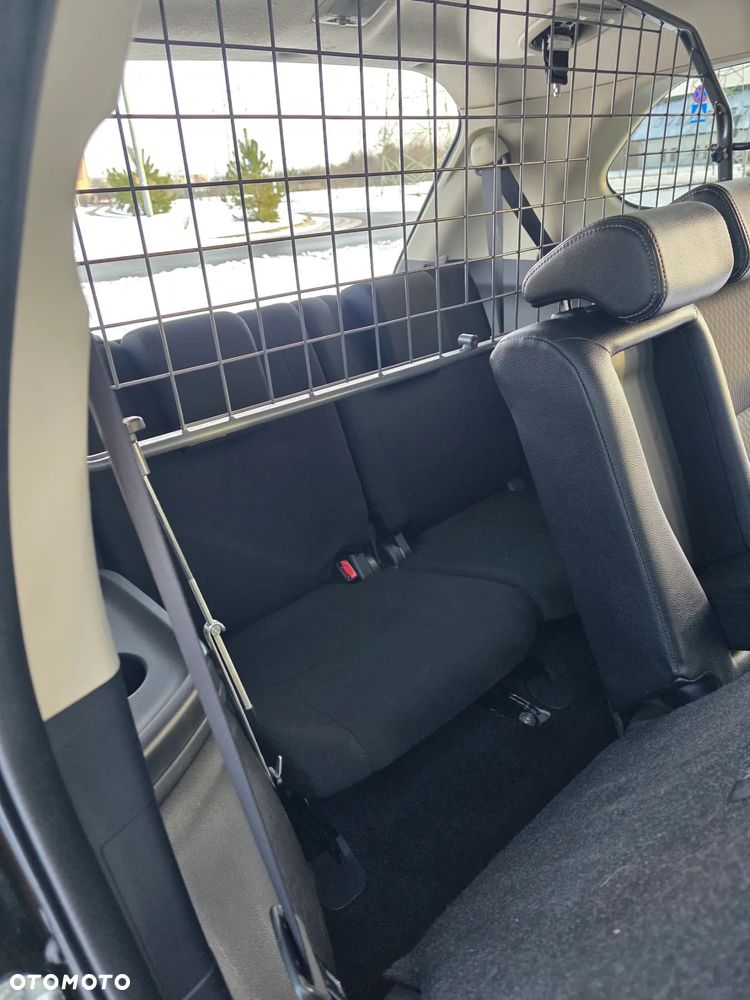 Mitsubishi Outlander 2.2 DID Instyle Navi - 29