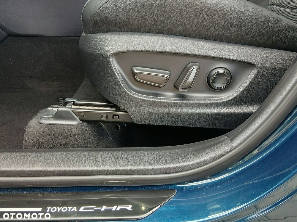 Toyota C-HR 2.0 Hybrid Dynamic Force Executive - 15
