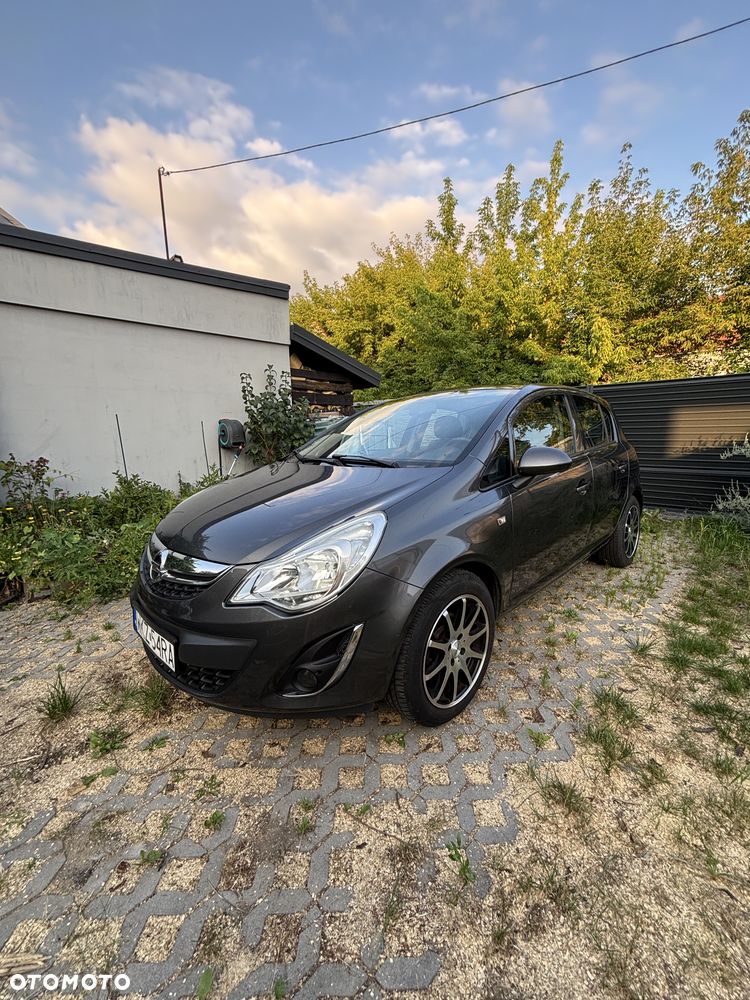 Opel Corsa - 1