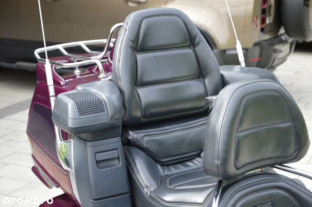 Honda GL - 12