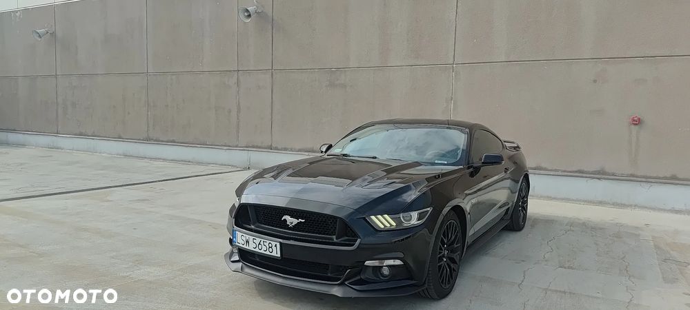 Ford Mustang - 12
