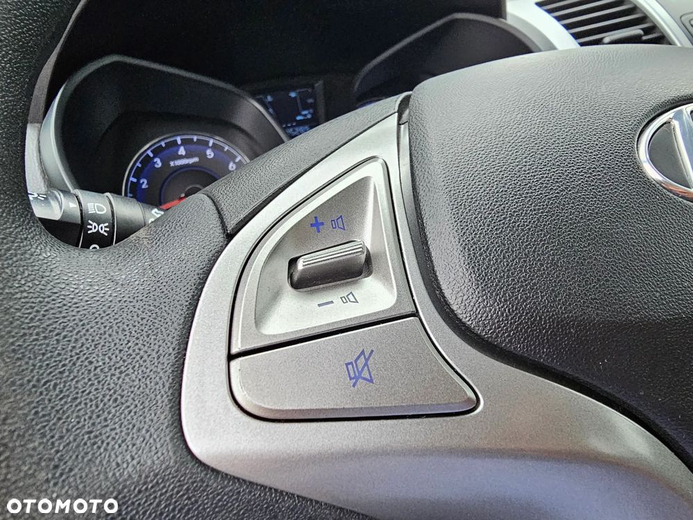 Hyundai ix20 1.4 Comfort - 19