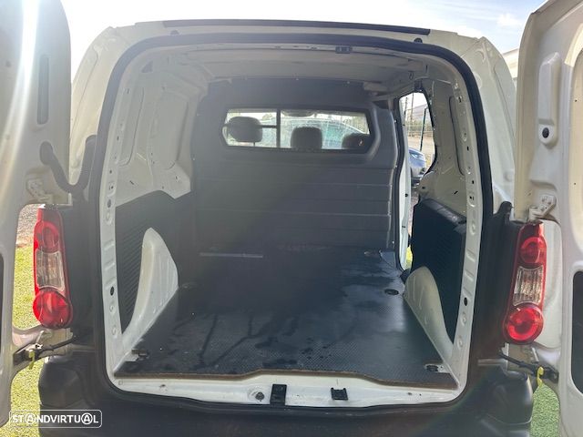 Citroën BERLINGO 3 LUGARES C/GPS 100 CV - 7