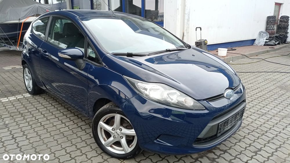 Ford Fiesta 1.25 Celebration - 26