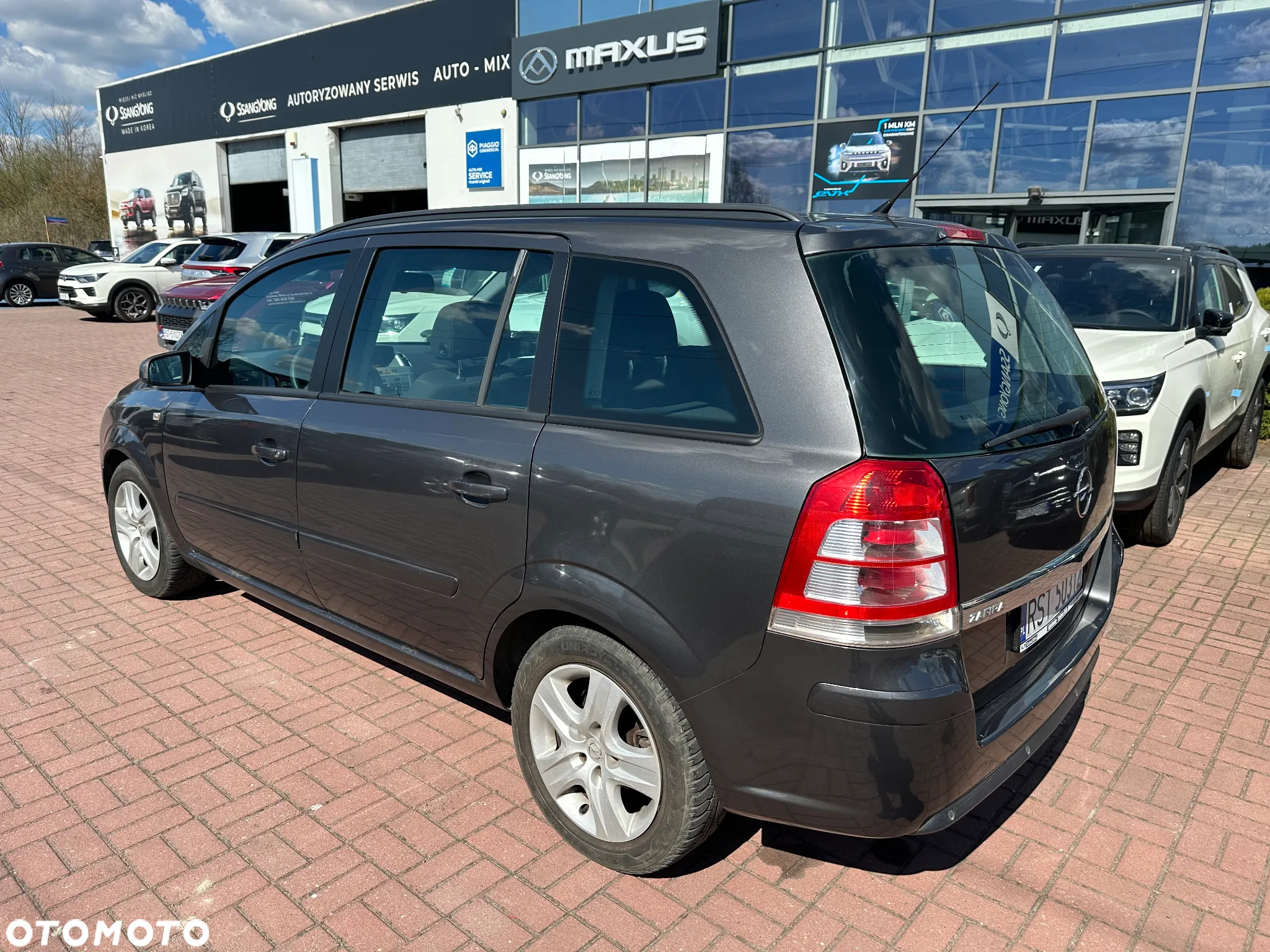 Opel Zafira 1.6 Essentia - 2