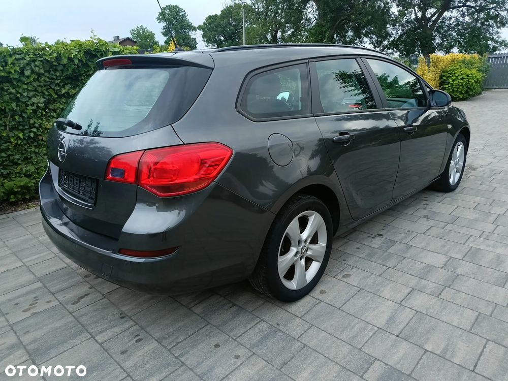 Opel Astra 1.4 Turbo Color Edition - 8