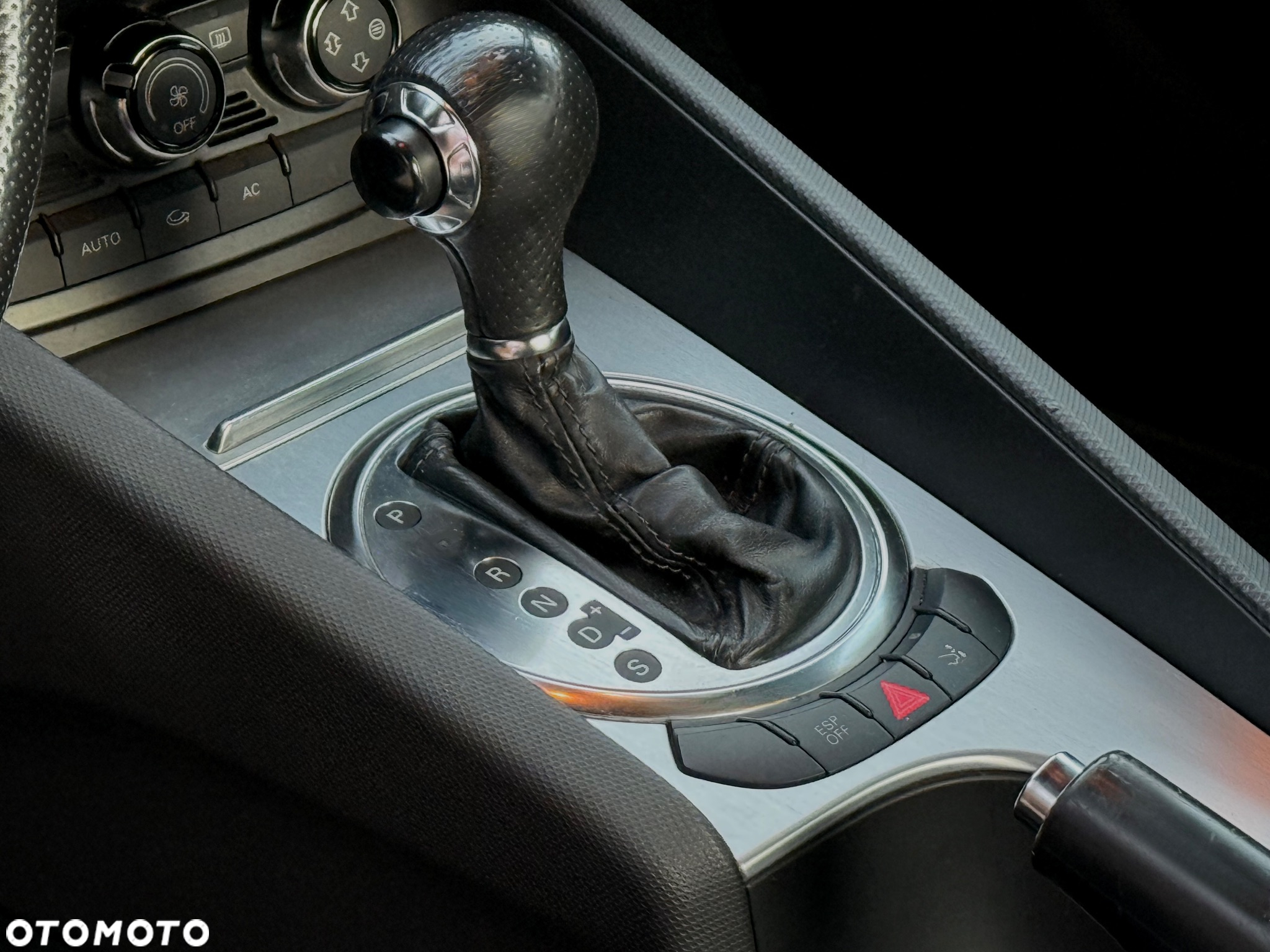 Audi TT 2.0 TFSI S tronic - 14