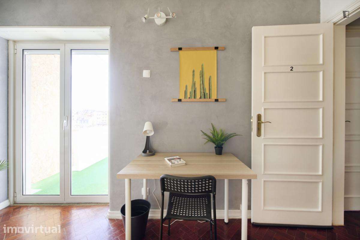 Quarto - localizado em Intendente Lisbon - Grande imagem: 4/29