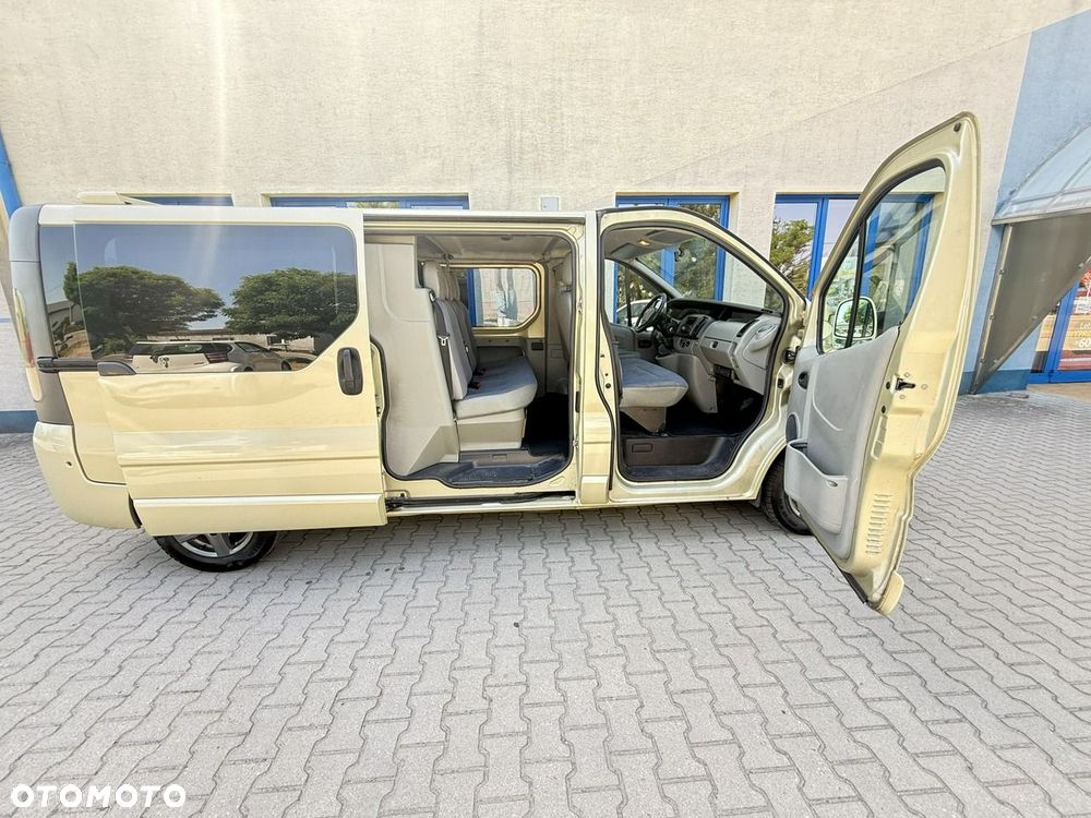 Renault Trafic - 10