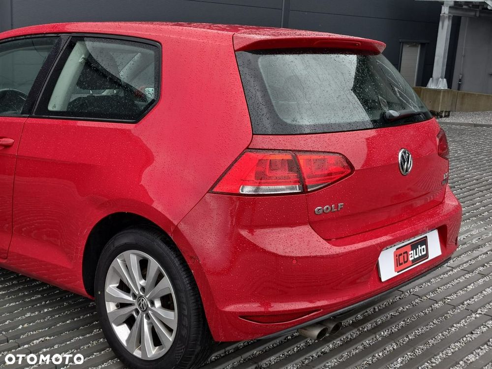 Volkswagen Golf - 30