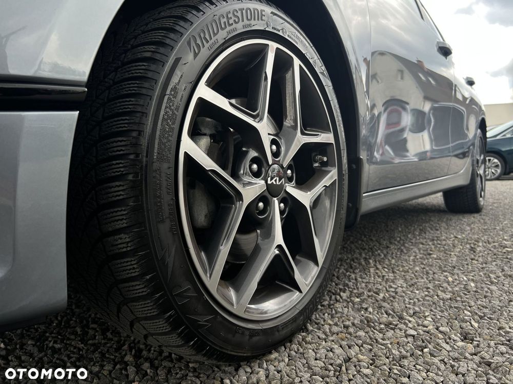 Kia Ceed - 25