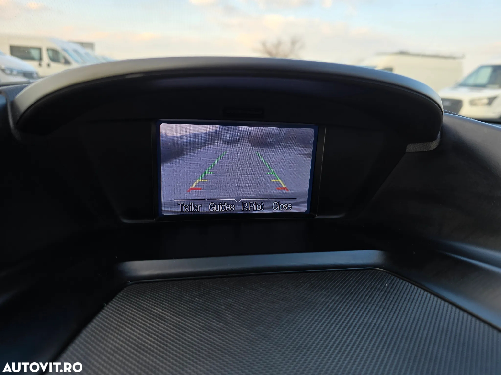 Ford Kuga 2.0 TDCi 4WD Powershift Titanium - 27