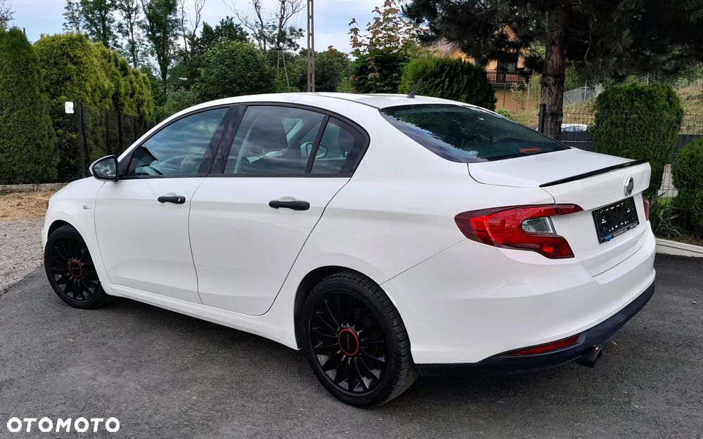 Fiat Tipo 1.4 16V More - 14