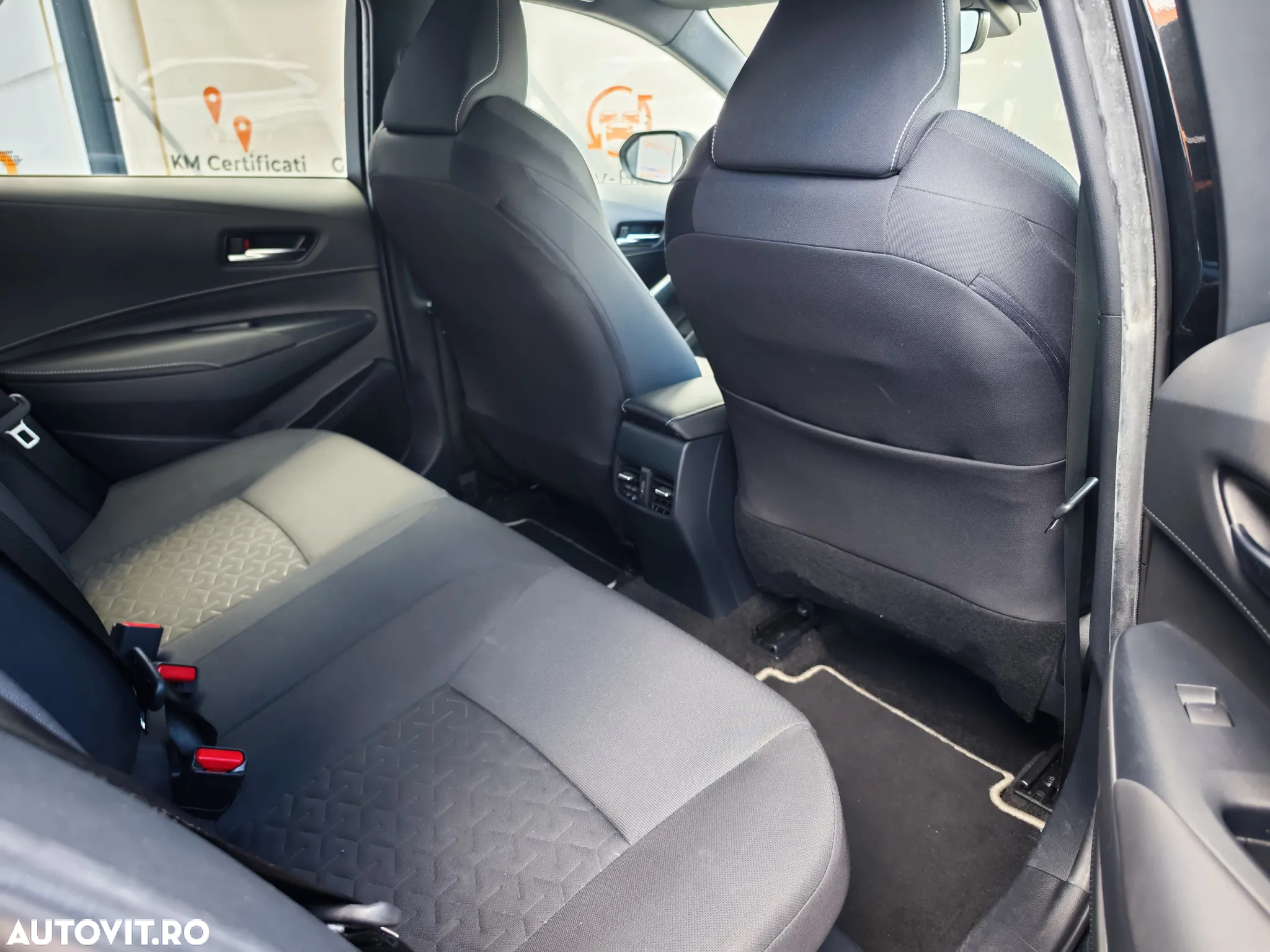 Toyota Corolla 1.8 HSD Dynamic - 14